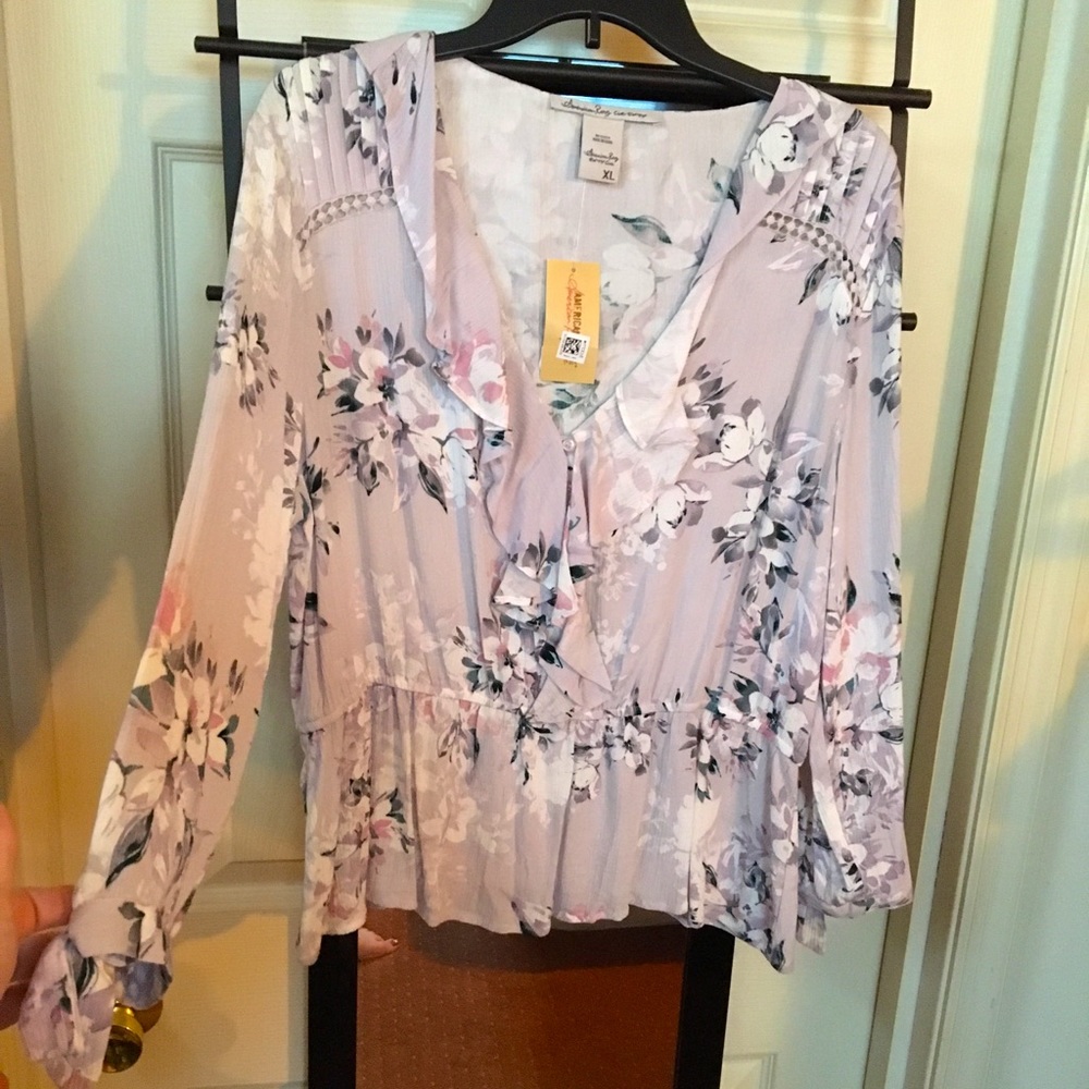 Ruffle Cropped Blouse